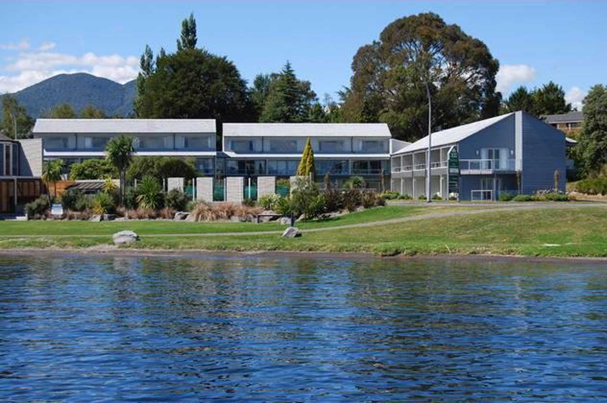 Getaway by the Lake