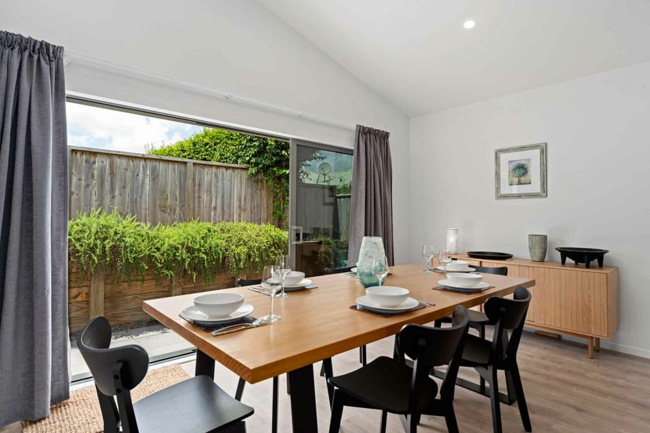 Tranquil Taupo Lakeside