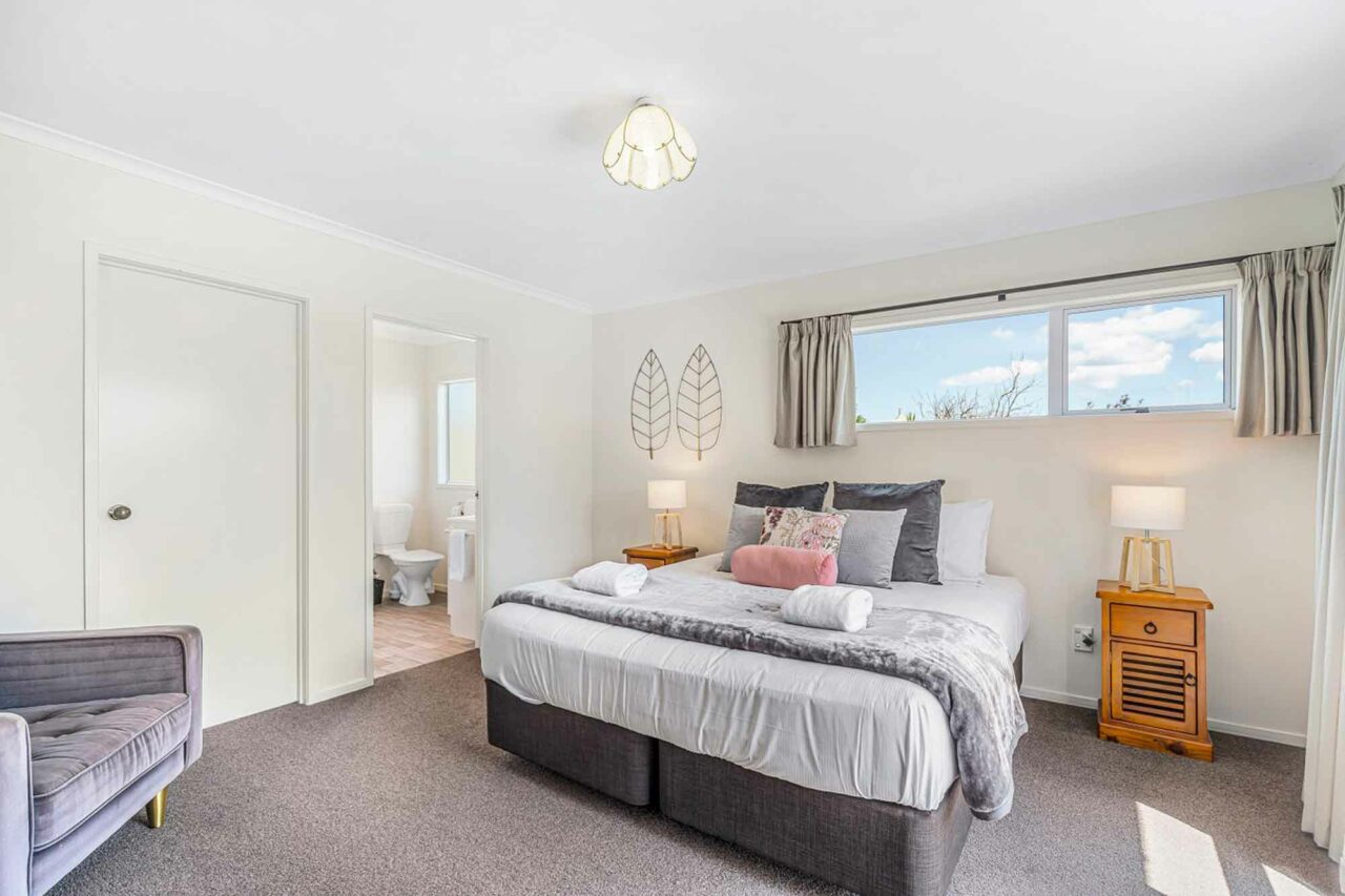 Bach 38 Taupo Lakeside